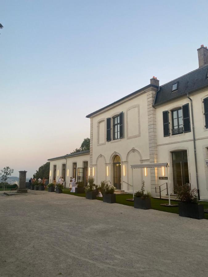 Hotel Au Chateau Villers-lès-Nancy Exterior foto